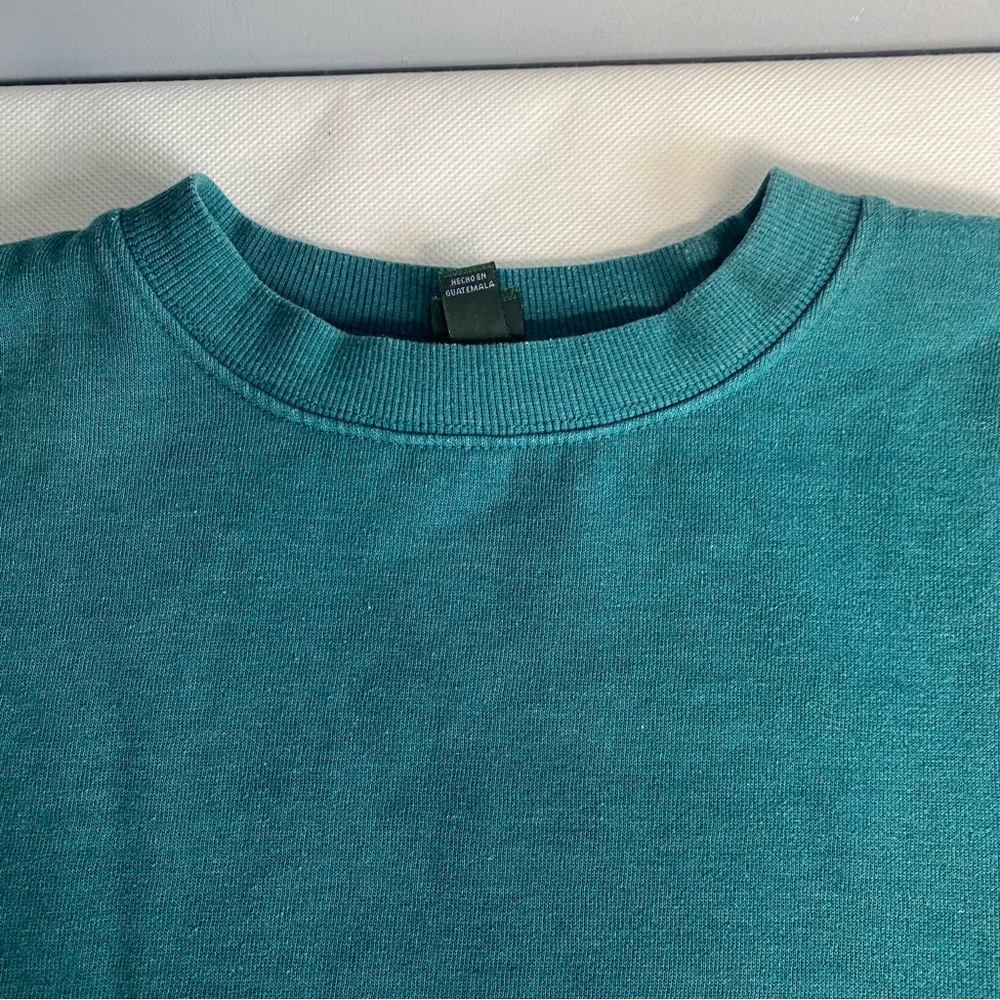 Wild Fable Green Women’s Cropped Sweatshirt Size Medium Teal New York - Picture 8 of 14